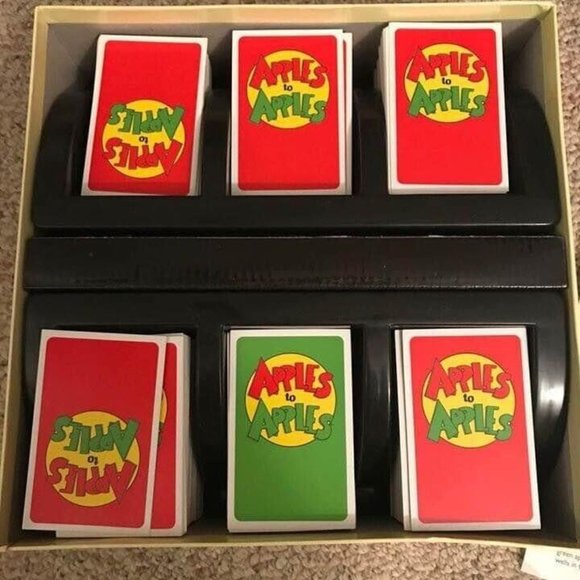 🍎 "Apples to Apples” Party Box: The Game of Hilarious Comparisons! 🍏 - Picture 7 of 9